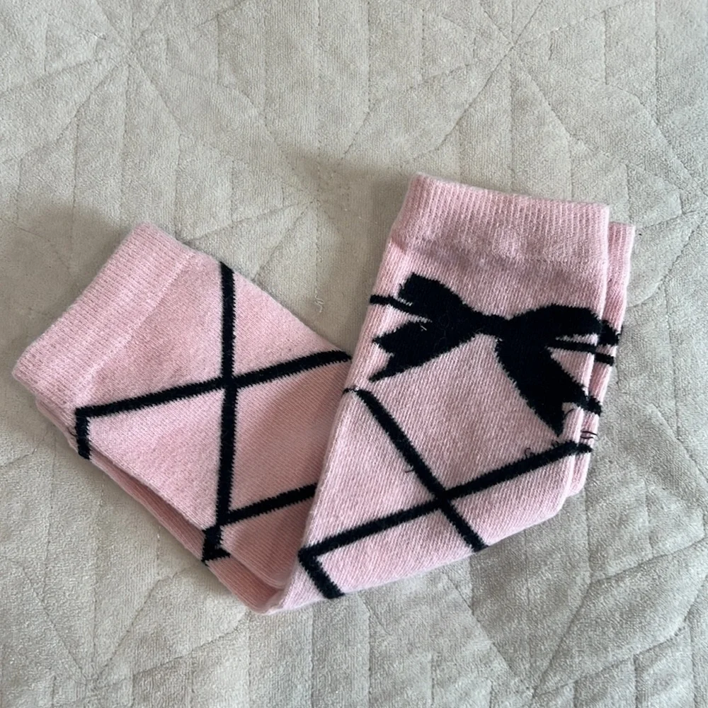 Baby girl, dressy, legwarmers, pink bow